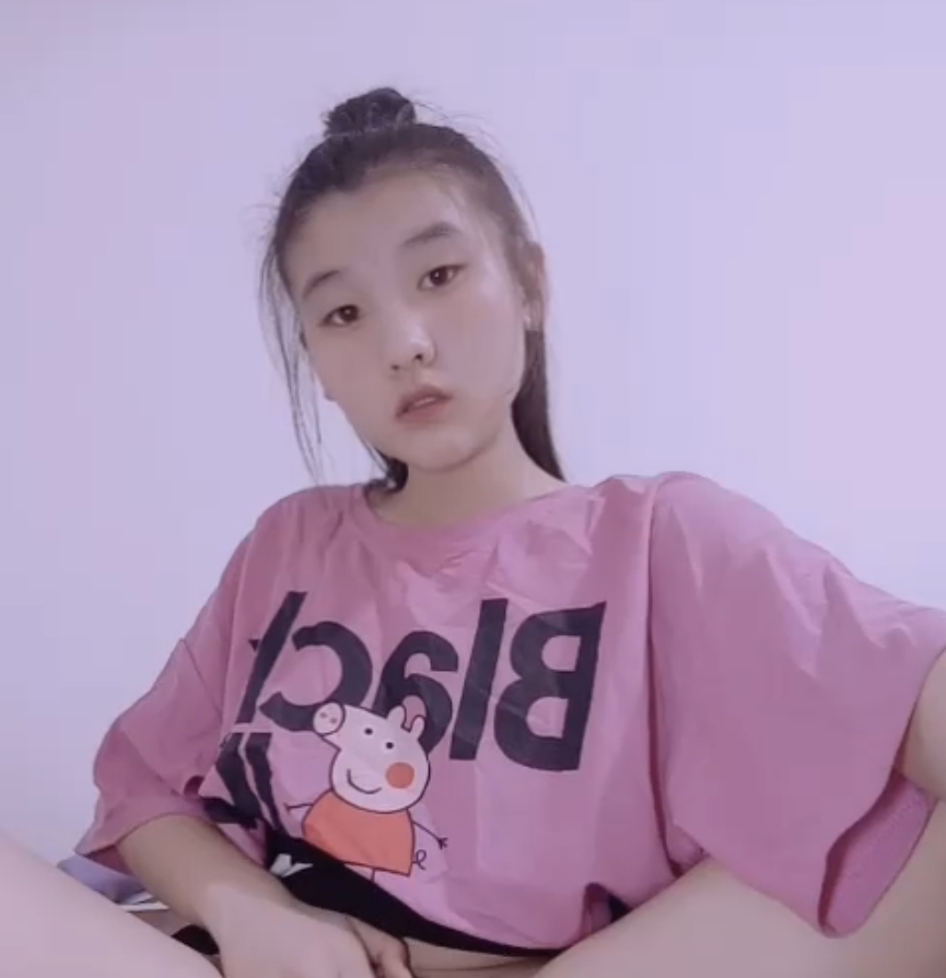 L62 舞蹈艺校白虎妹